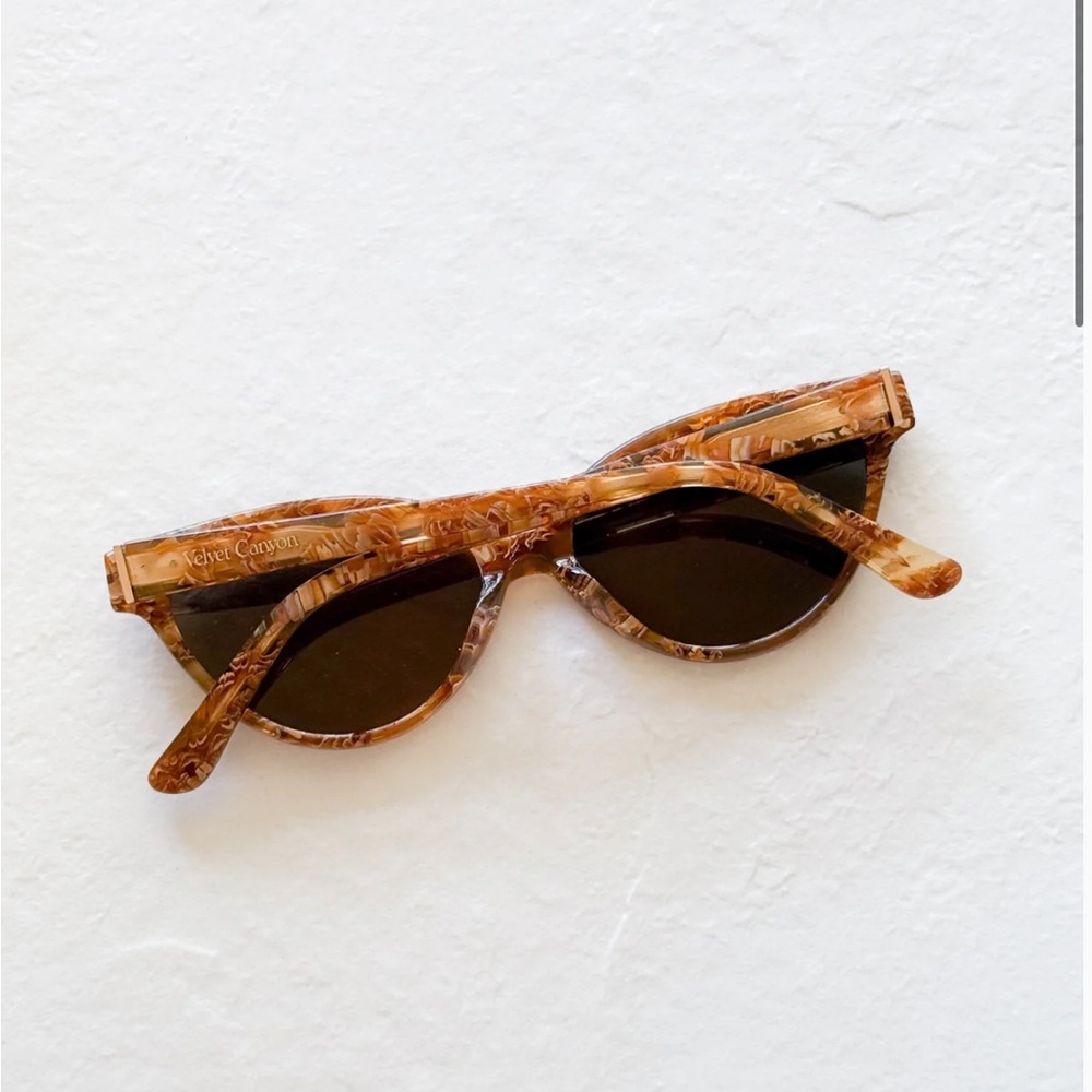Velvet canyon sunglasses - Picture 6 of 6